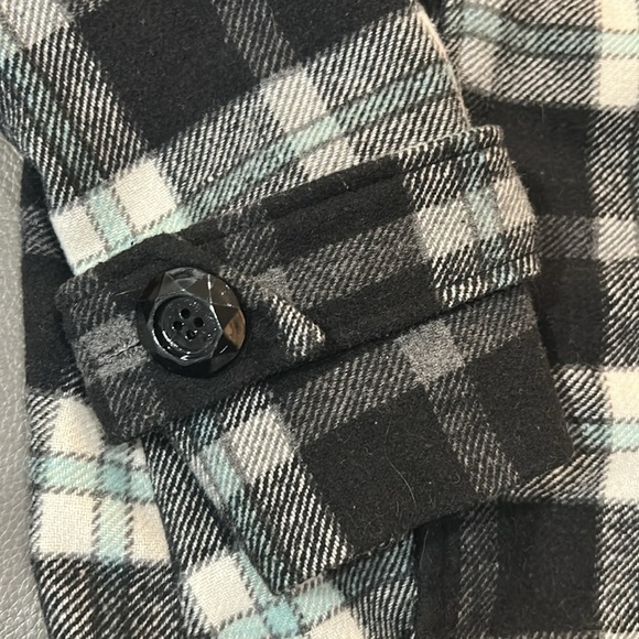 Wet Seal Vintage black and white plaid trench coat.
Size L. EUC - Picture 7 of 7